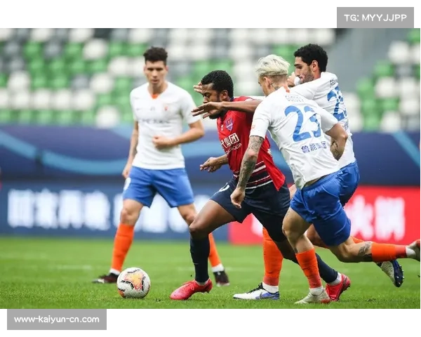 广东队防守漏洞频现 内线轮换调整成卫冕生死线